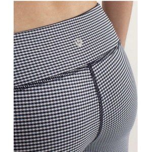 Lululemon Coast to Class Blue White Gingham Crop Leggings Size 2